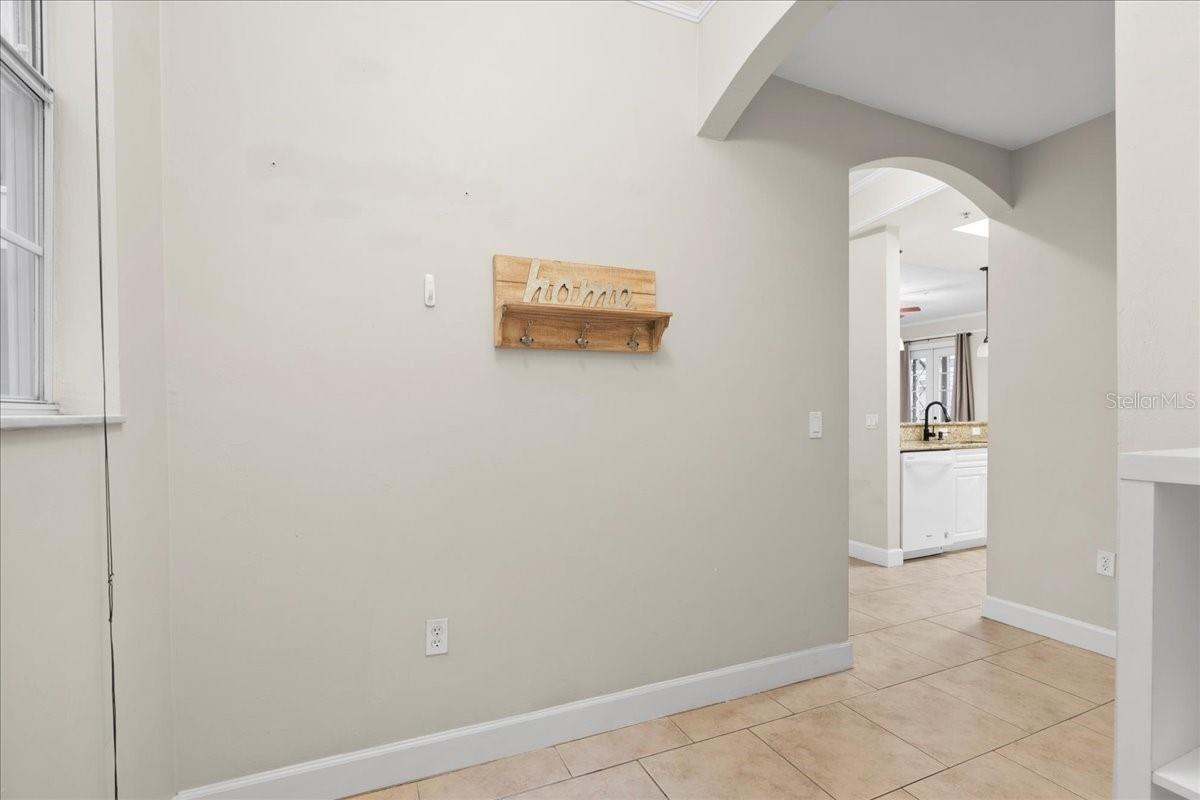325 NW 14TH STREET 206