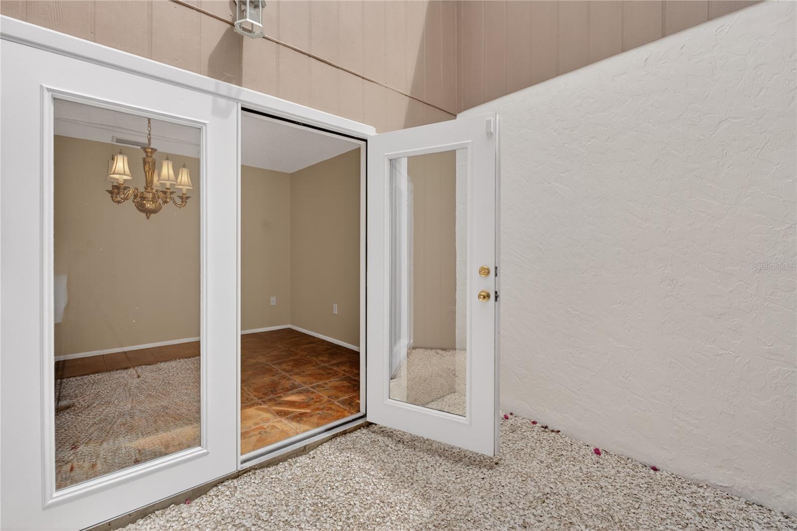 VILLAGE IN THE PINES NOR - Residential