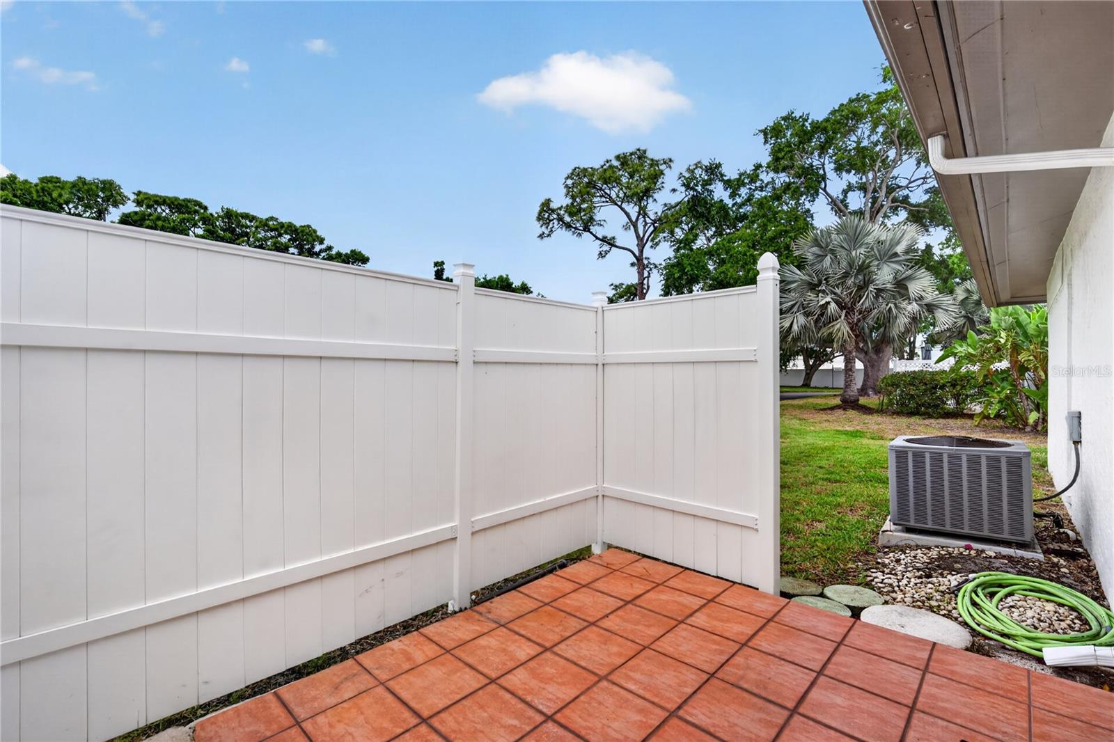 VILLAGE IN THE PINES NOR - Residential