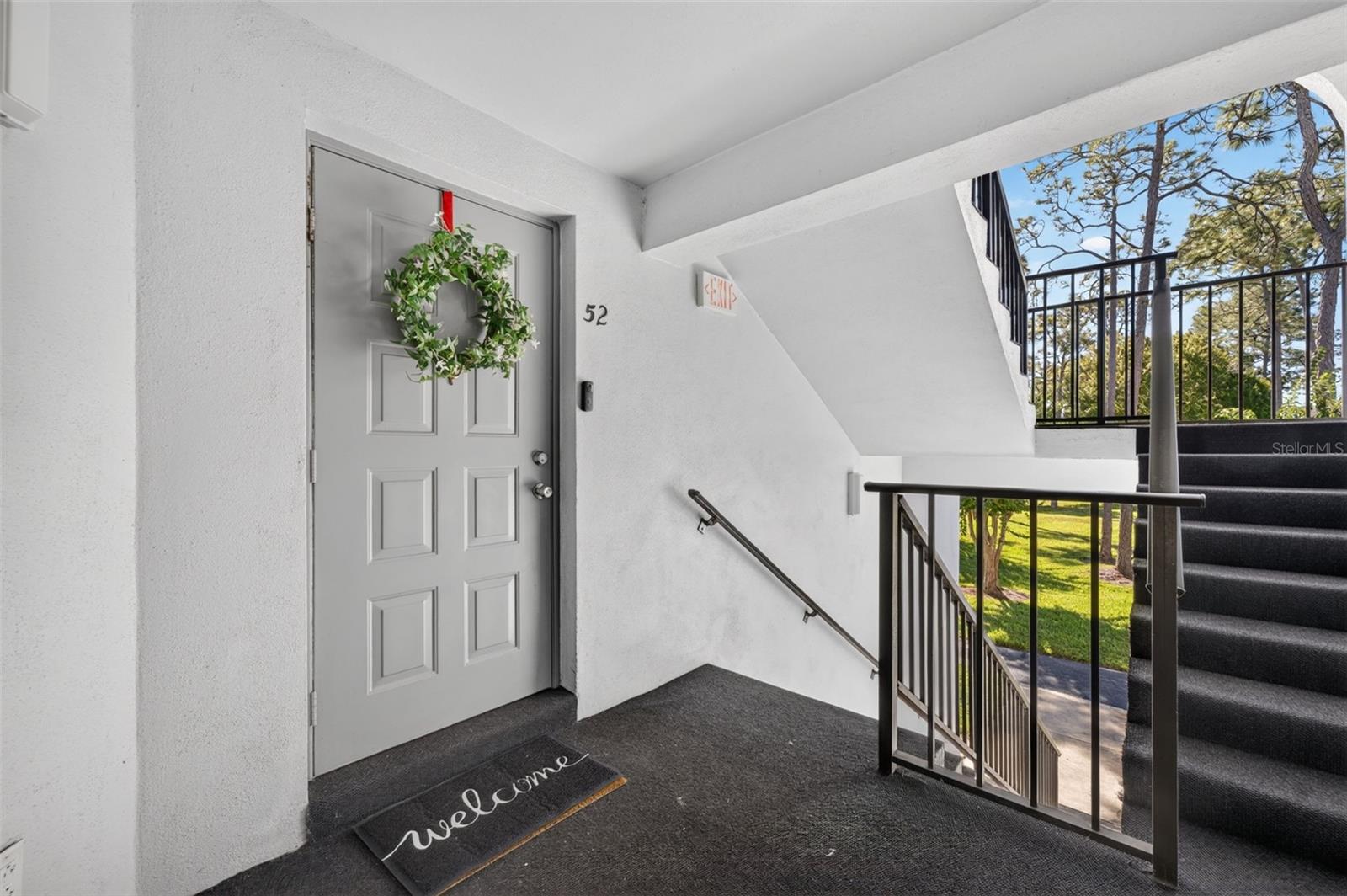 8217 SUN SPRING CIRCLE 52