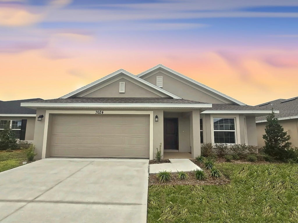 Photo of 7624 Bent Tree Loop, Saint Cloud, FL 34773 (MLS # O6450725)