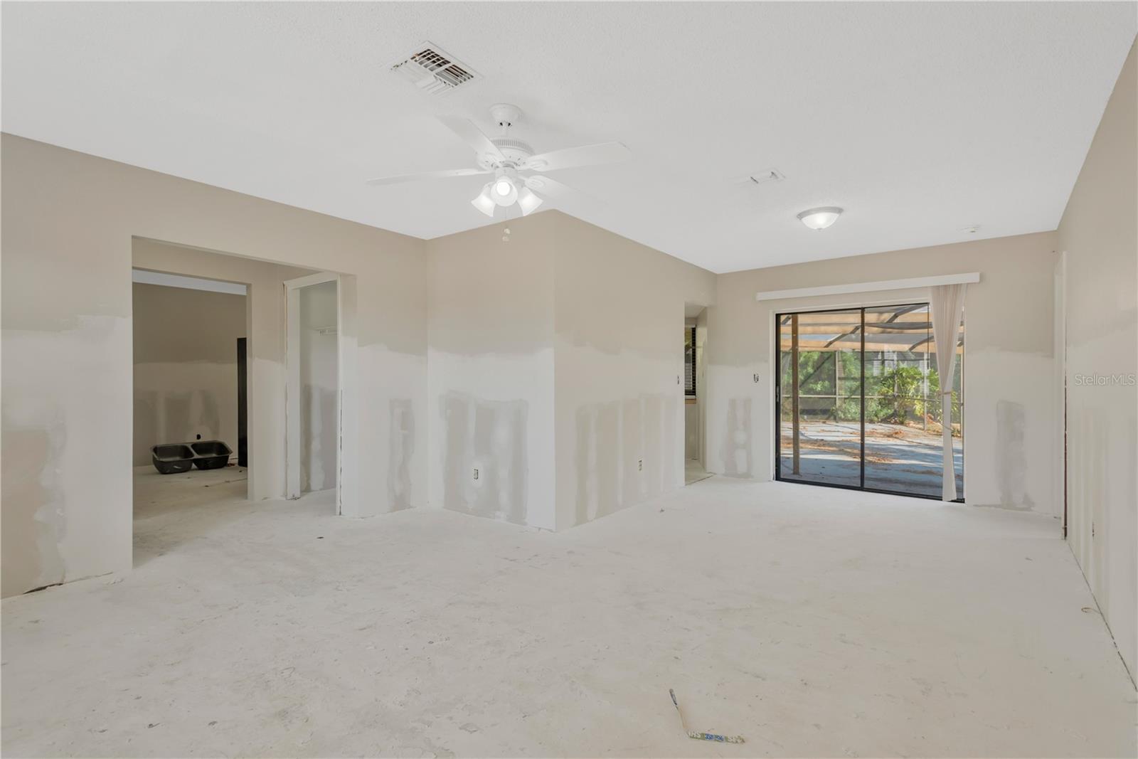 SABAL KEY UNIT 2 - Residential