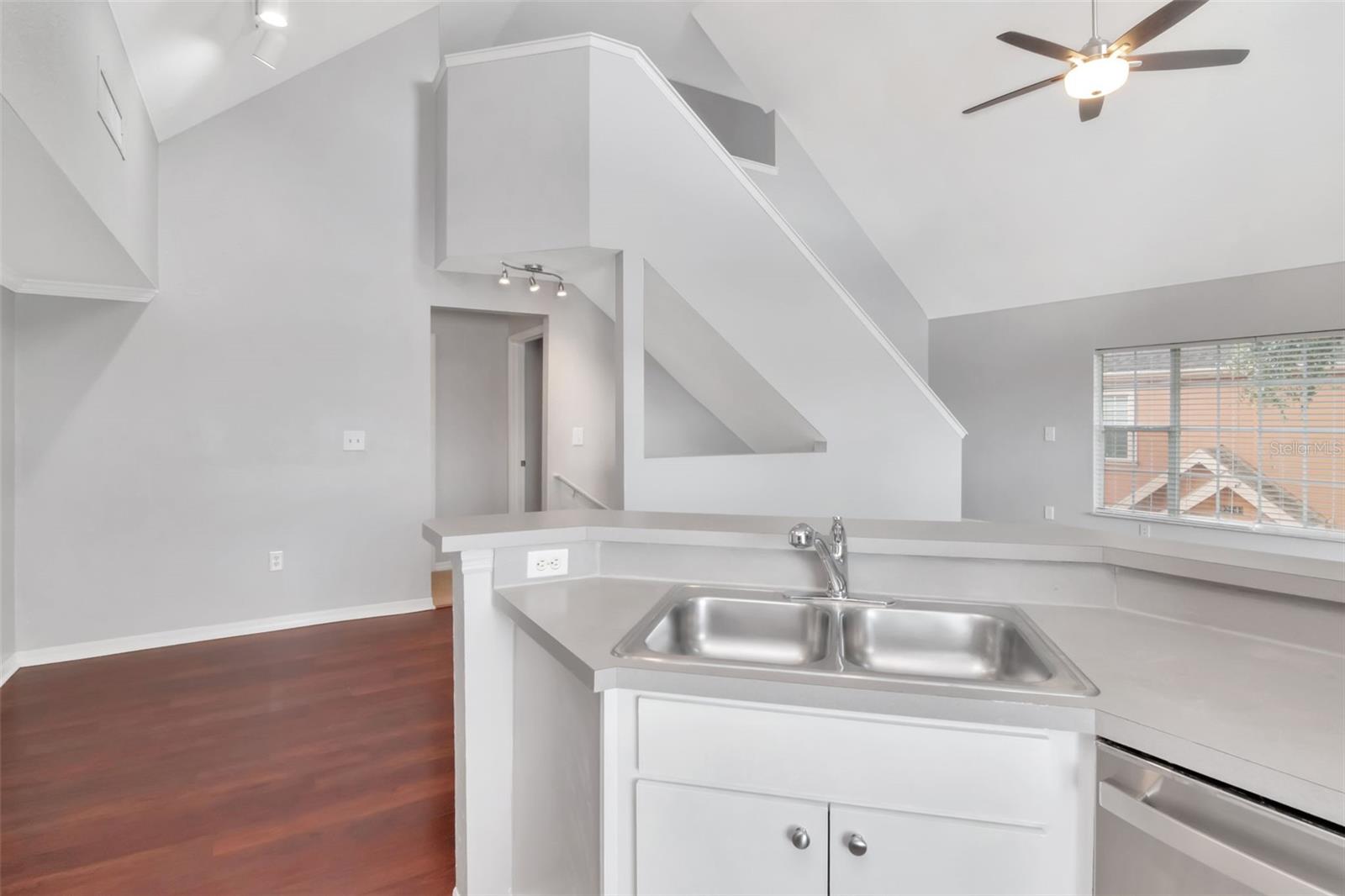 LAKE CHASE CONDOMINIUM - Residential Lease