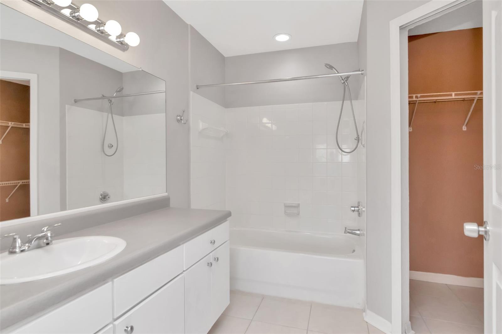 LAKE CHASE CONDOMINIUM - Residential Lease