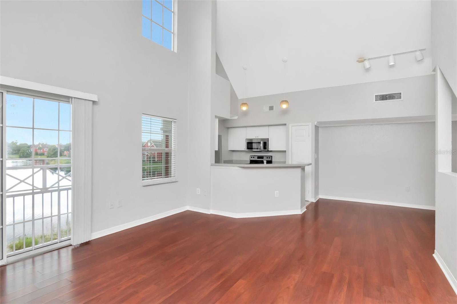 LAKE CHASE CONDOMINIUM - Residential Lease