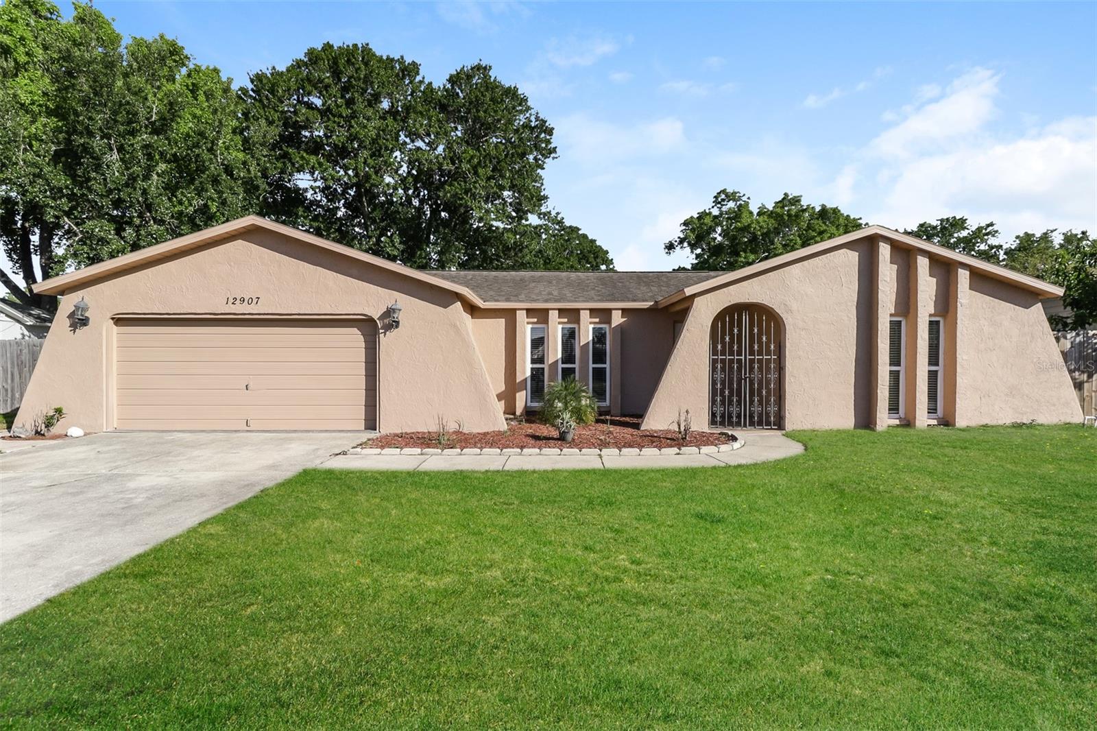 SHADOW RIDGE - Residential