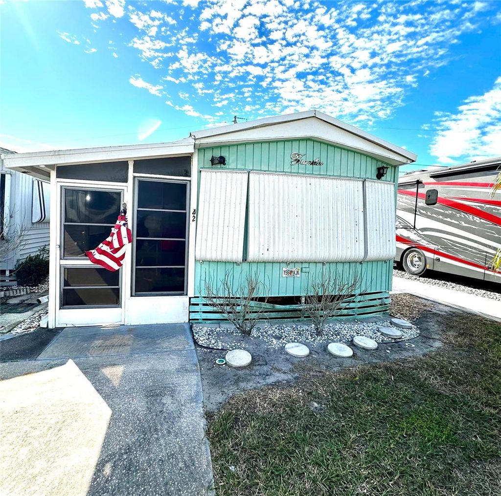 Photo of 42 Montego Drive, Palmetto, FL 34221 (MLS # A4637568)