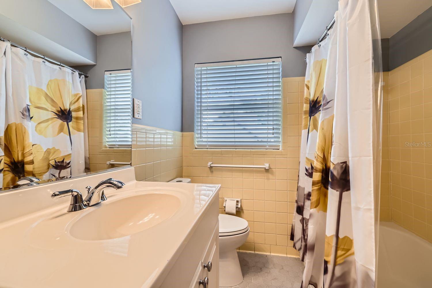 KENILWORTH SHORES SEC 02 - Residential Lease