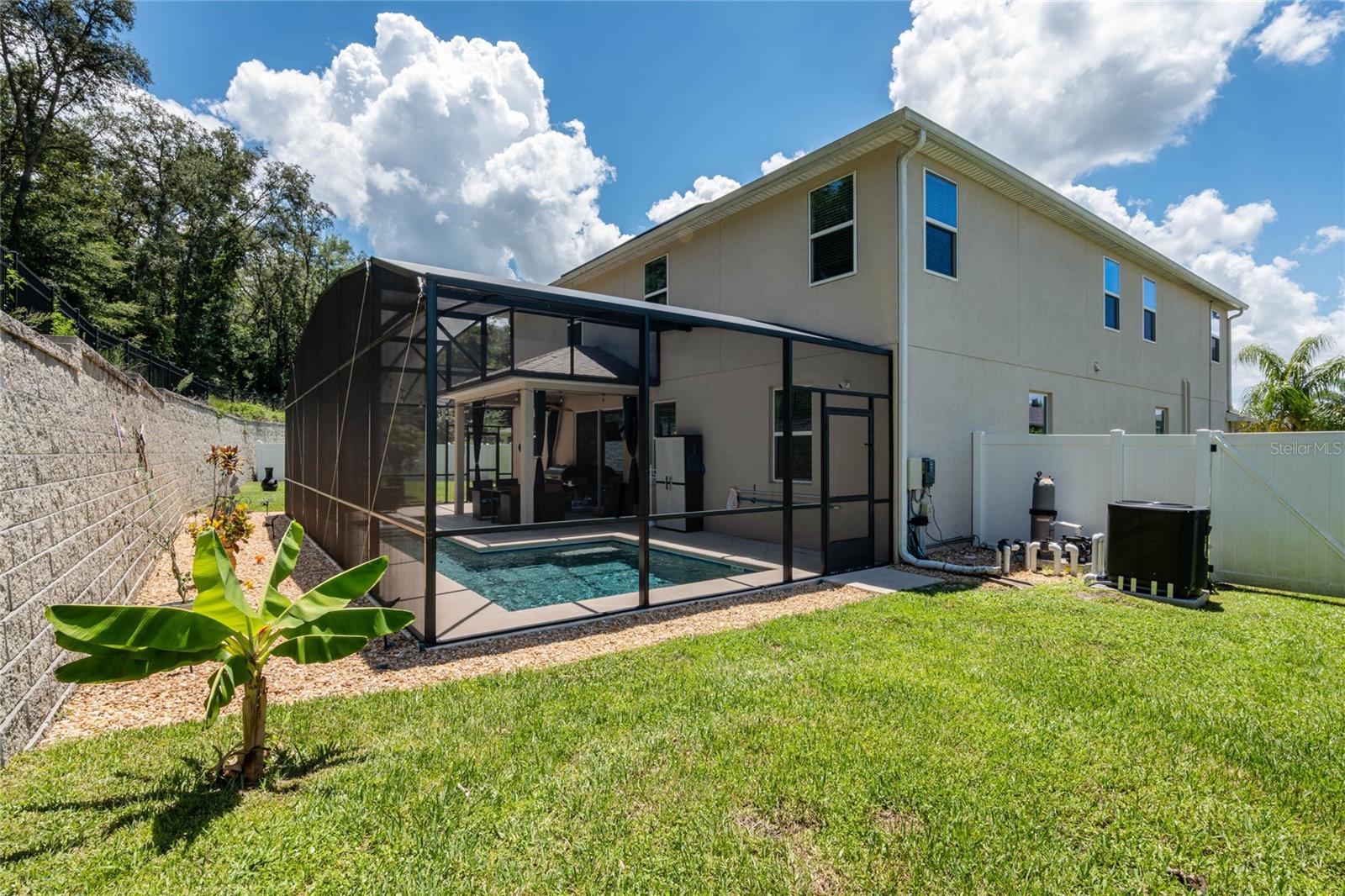 ROCK SPRINGS RIDGE - Residential