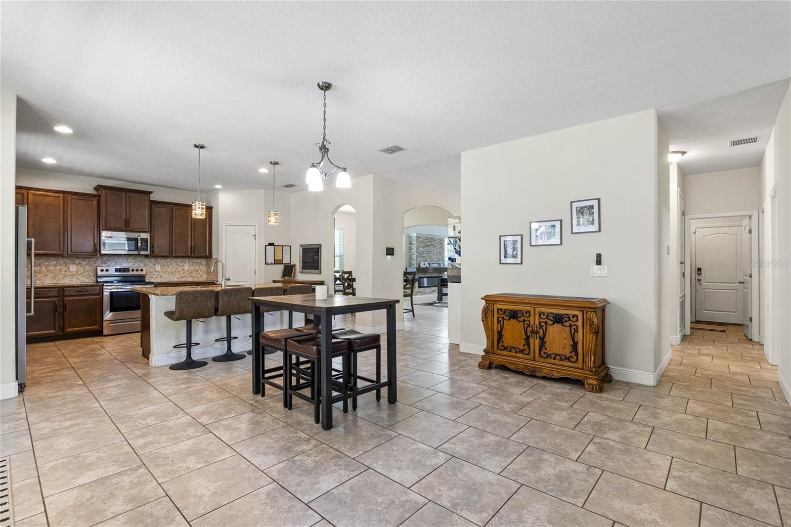 ROCK SPRINGS RIDGE - Residential