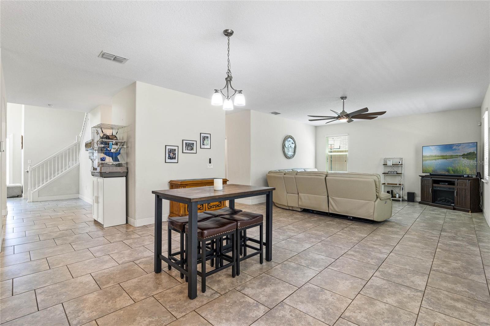 ROCK SPRINGS RIDGE - Residential