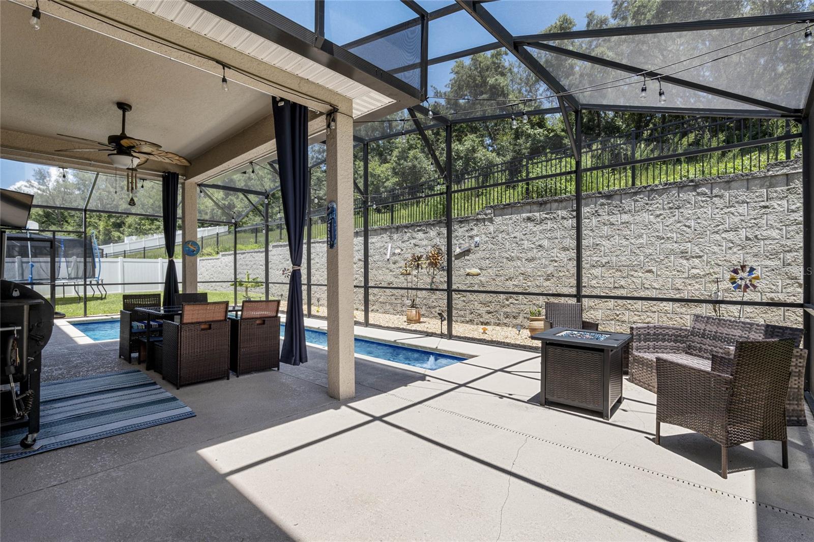 ROCK SPRINGS RIDGE - Residential