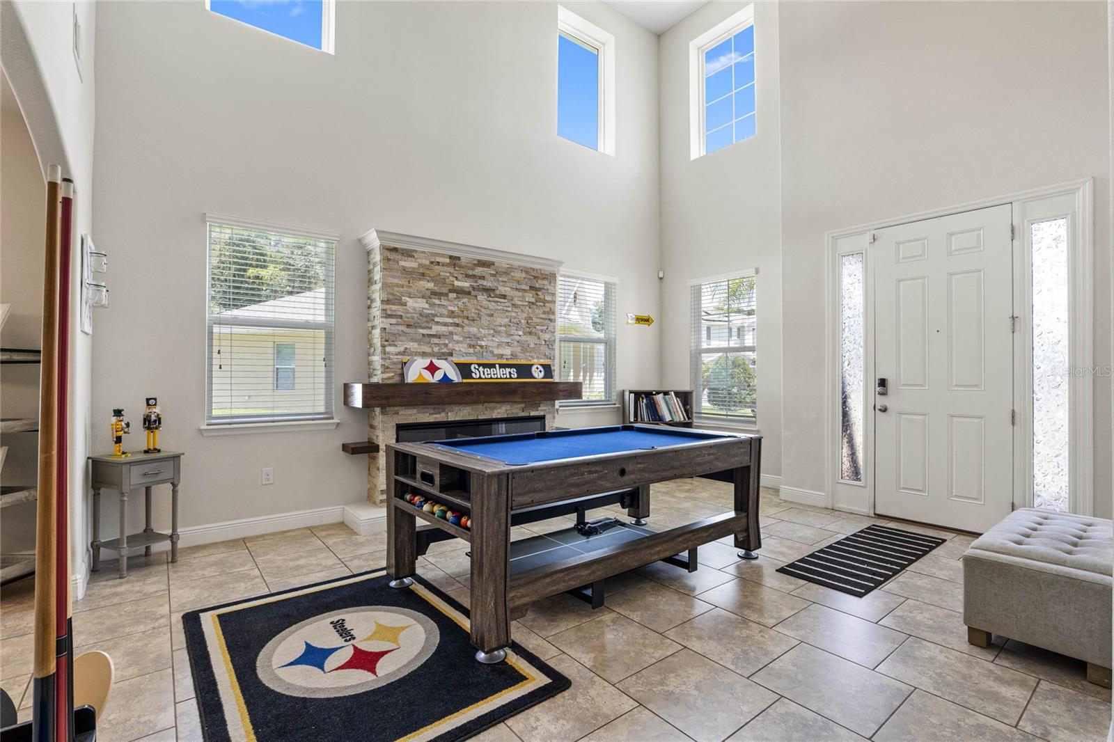 ROCK SPRINGS RIDGE - Residential