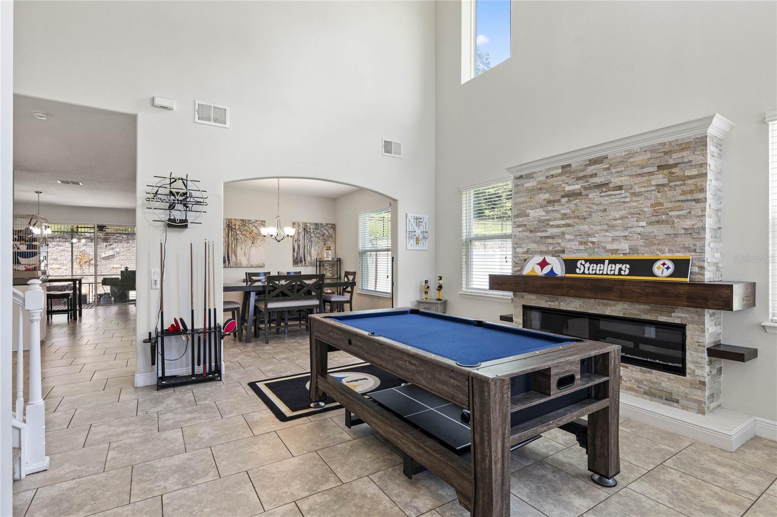 ROCK SPRINGS RIDGE - Residential