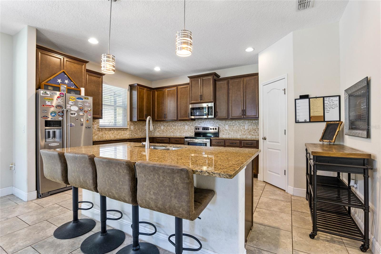 ROCK SPRINGS RIDGE - Residential