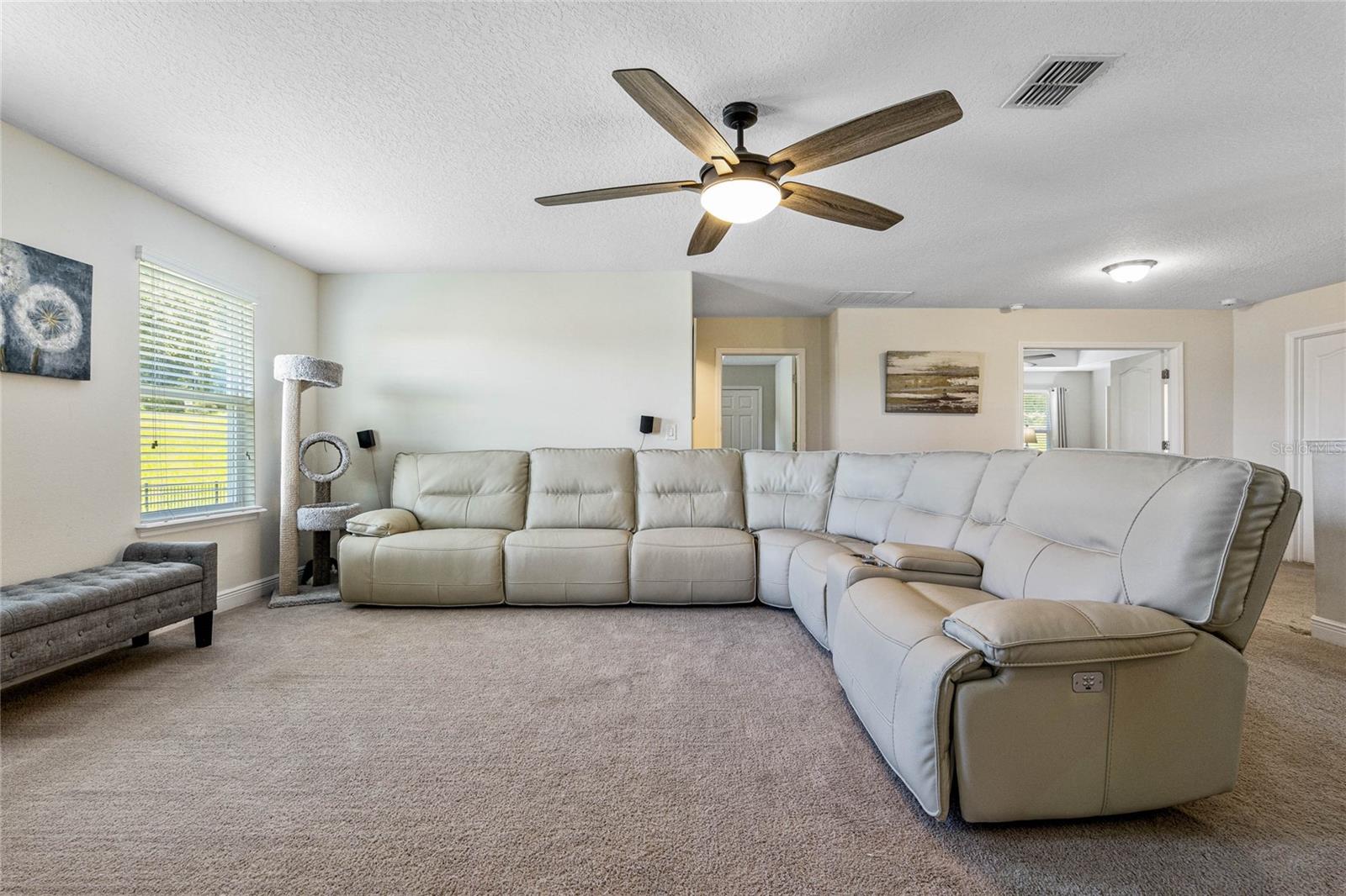 ROCK SPRINGS RIDGE - Residential