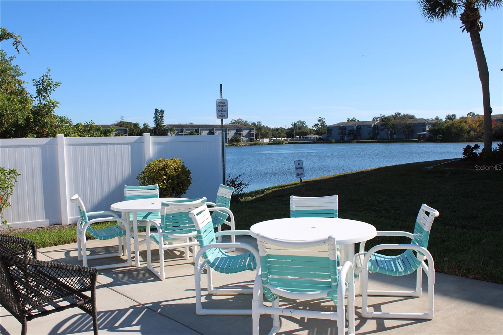 WATERS EDGE 1 CONDO - Residential