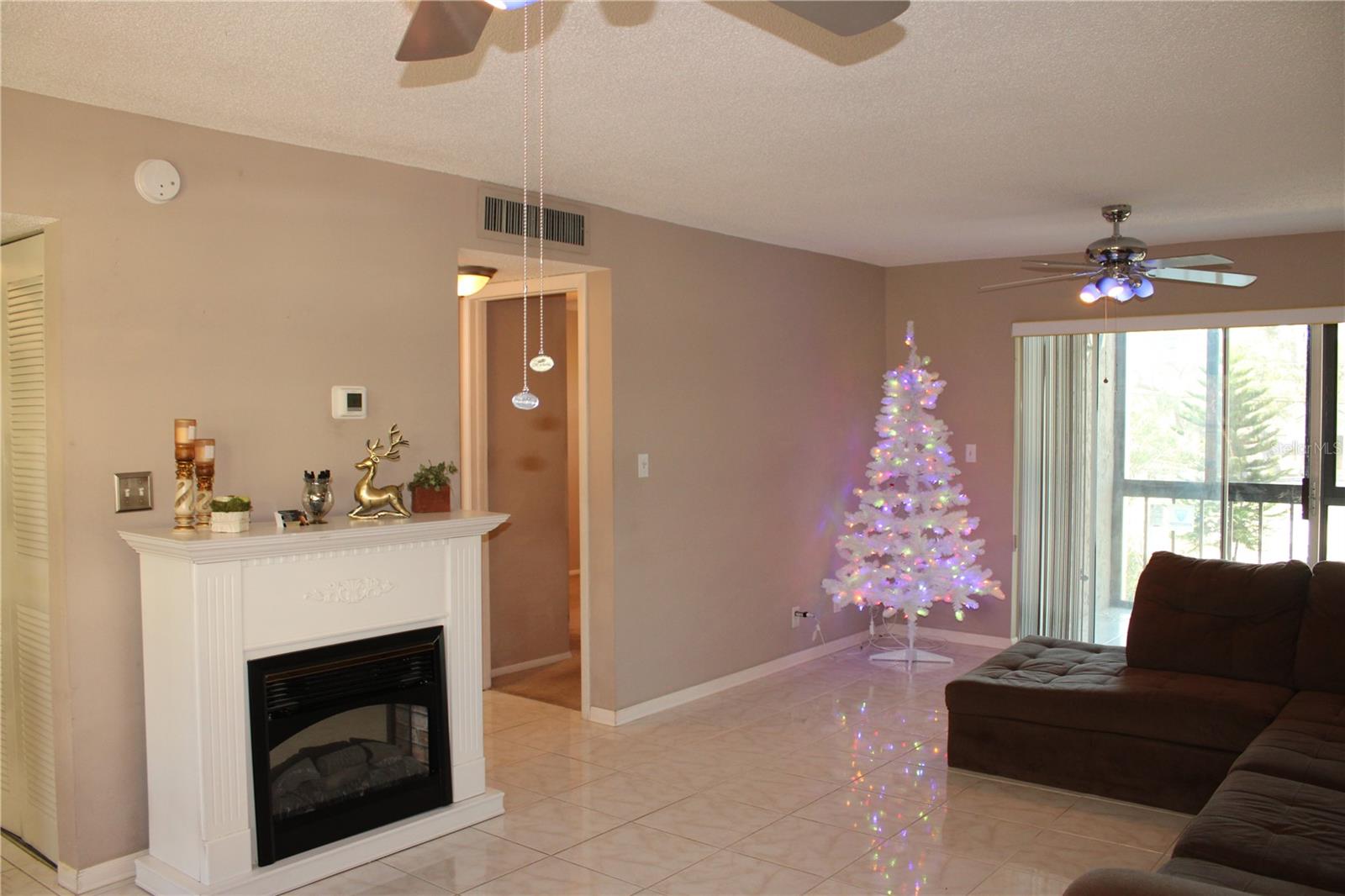 11485 OAKHURST ROAD 1200-215