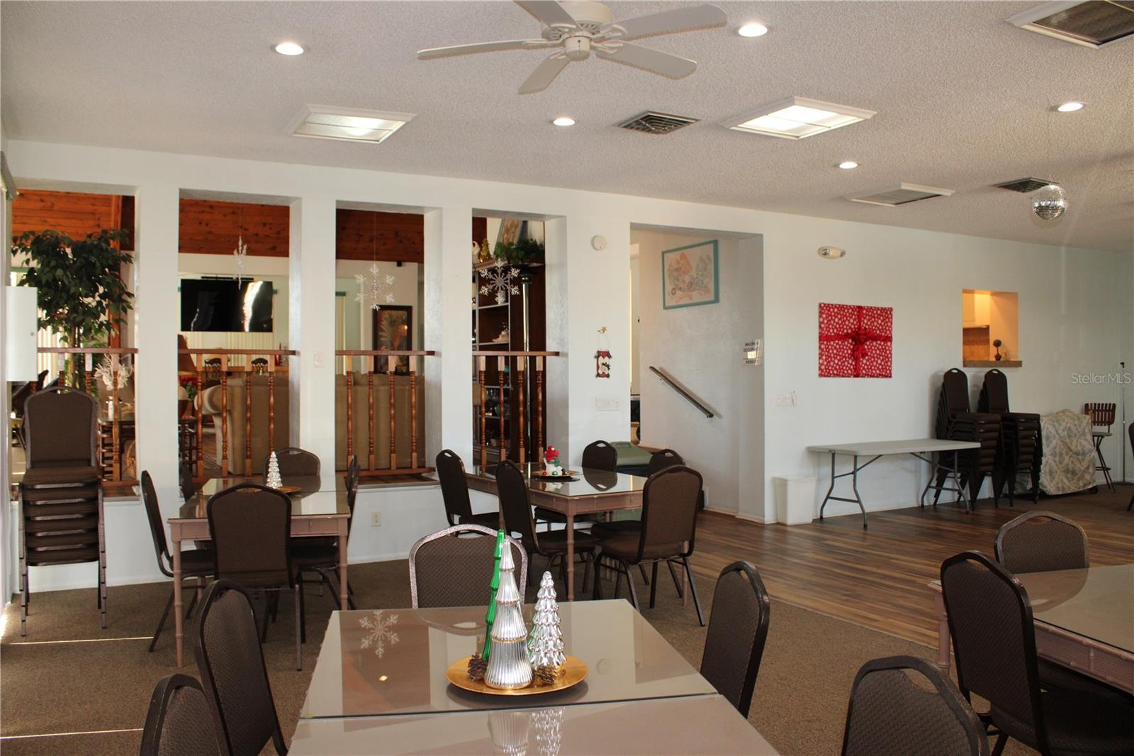 WATERS EDGE 1 CONDO - Residential