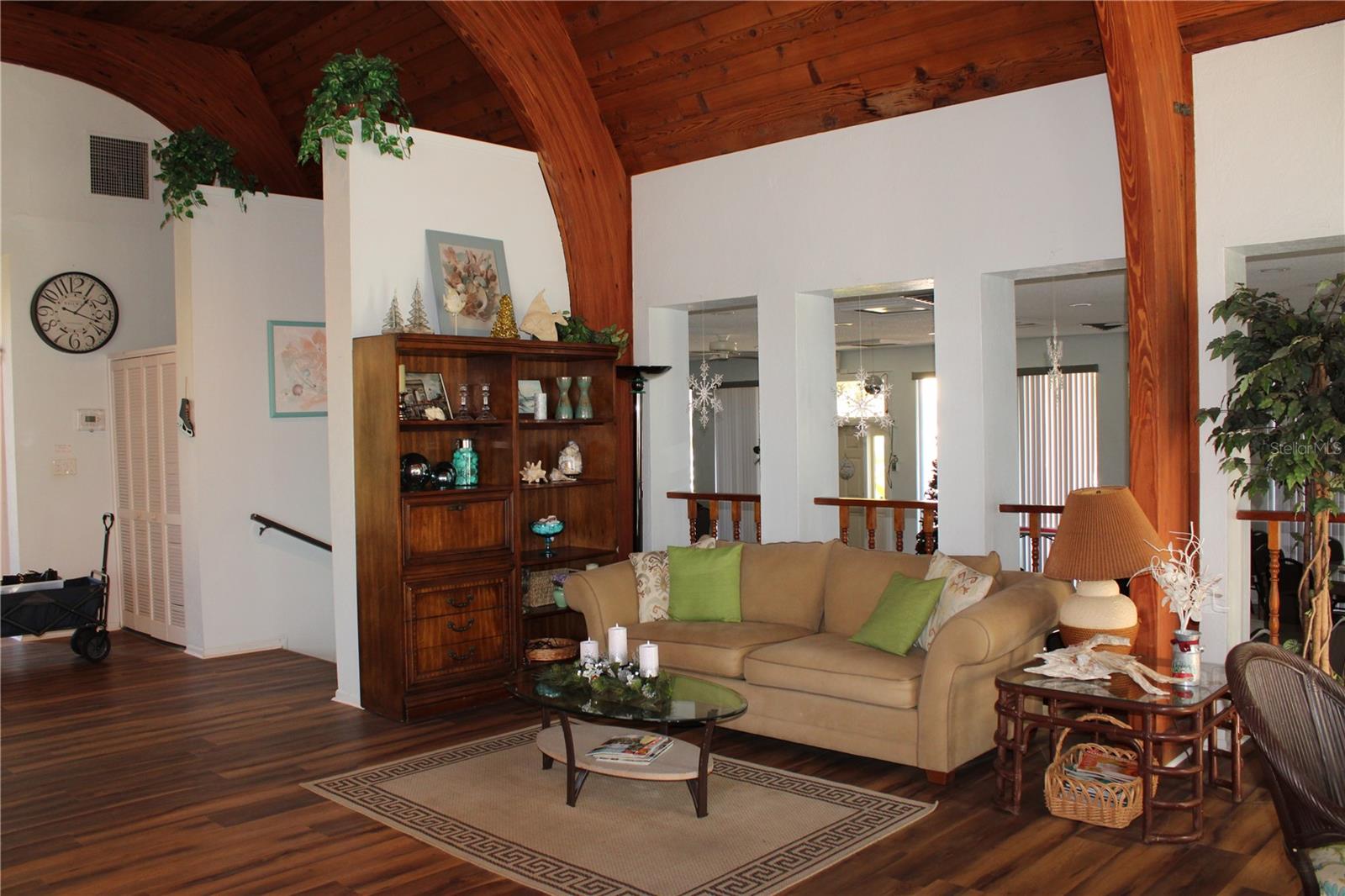 WATERS EDGE 1 CONDO - Residential