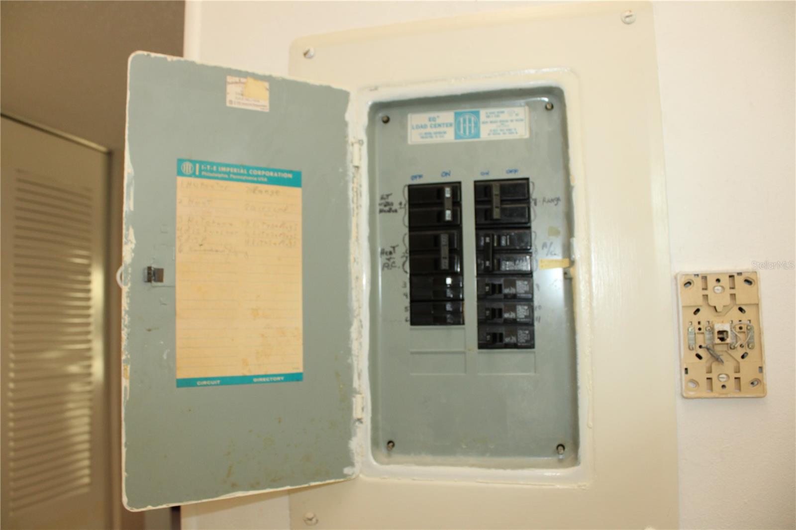 WATERS EDGE 1 CONDO - Residential