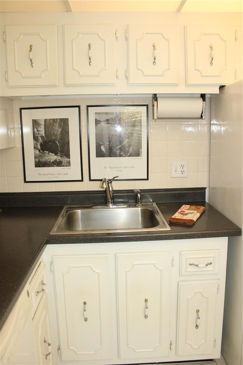 WATERS EDGE 1 CONDO - Residential