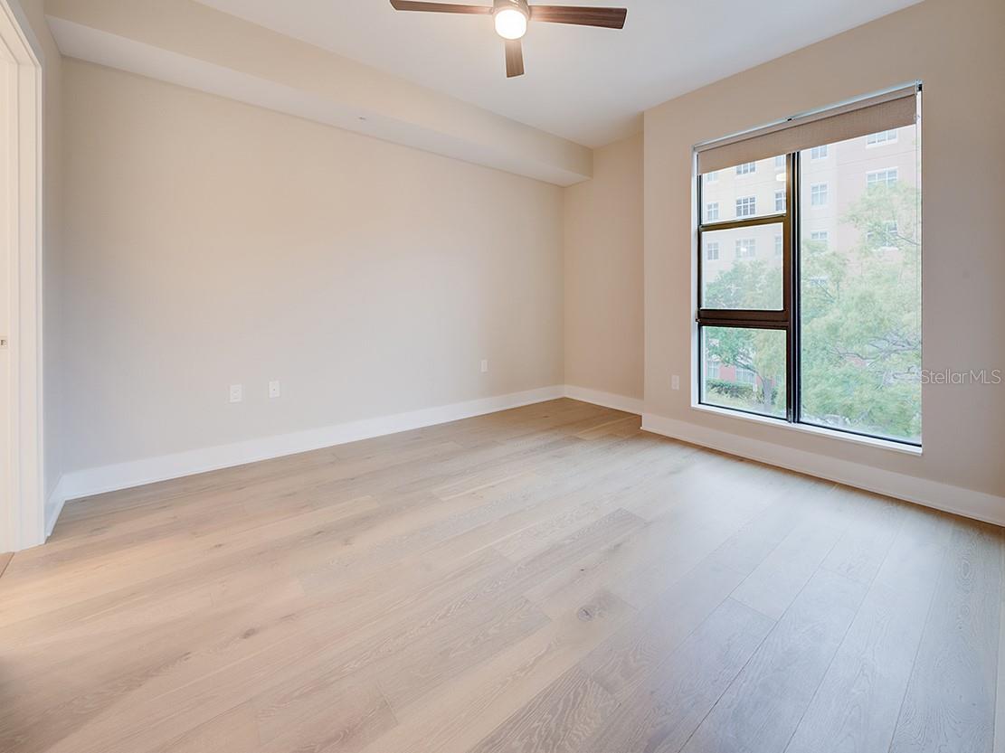 THE SALVADOR - Residential Lease