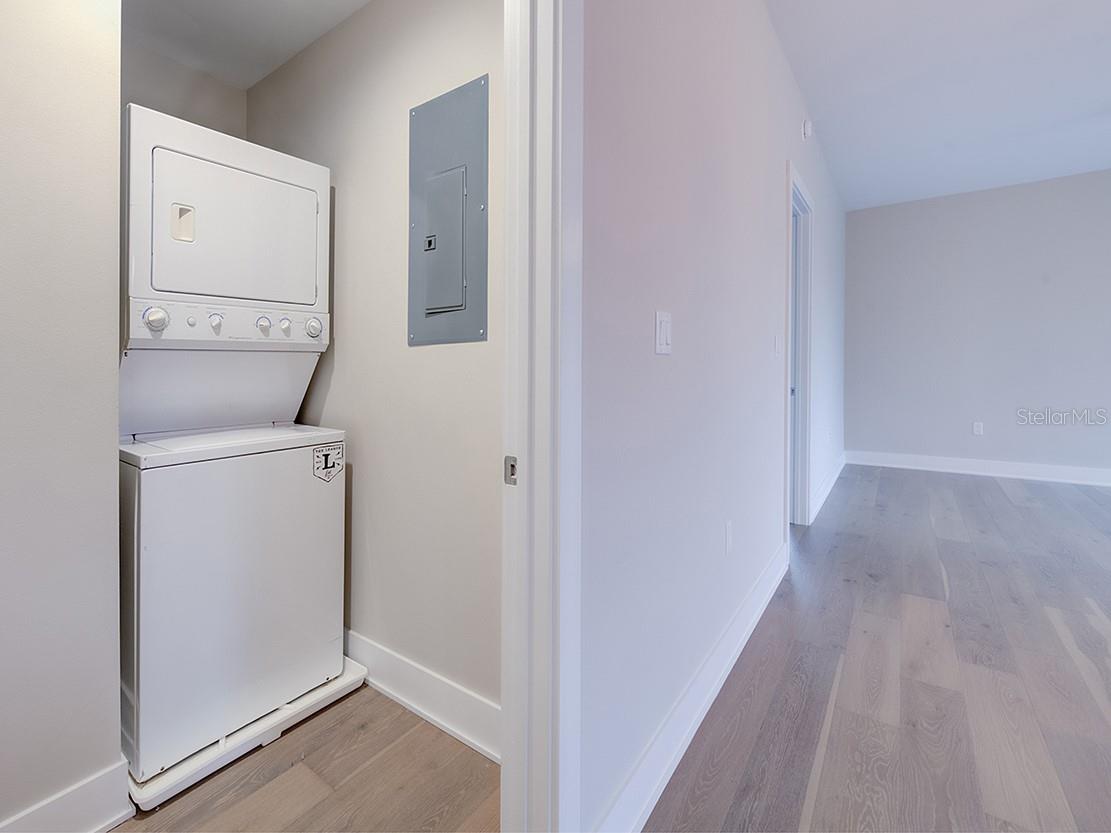 THE SALVADOR - Residential Lease