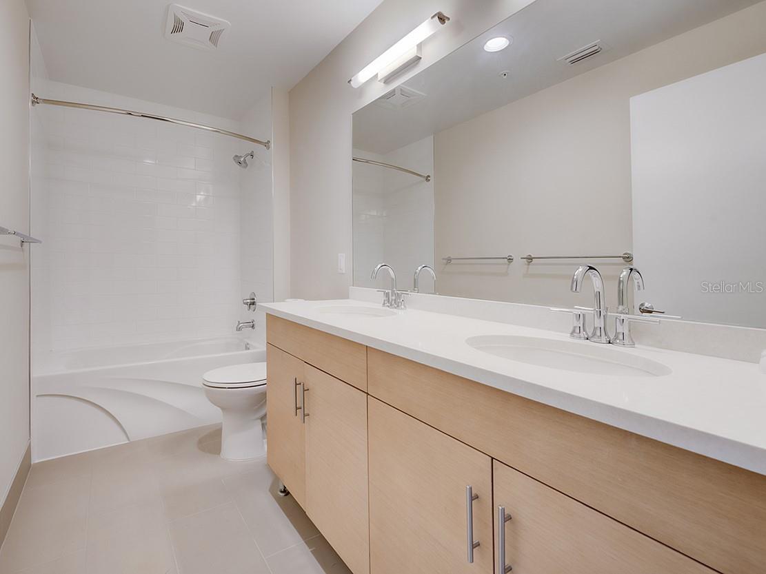 THE SALVADOR - Residential Lease