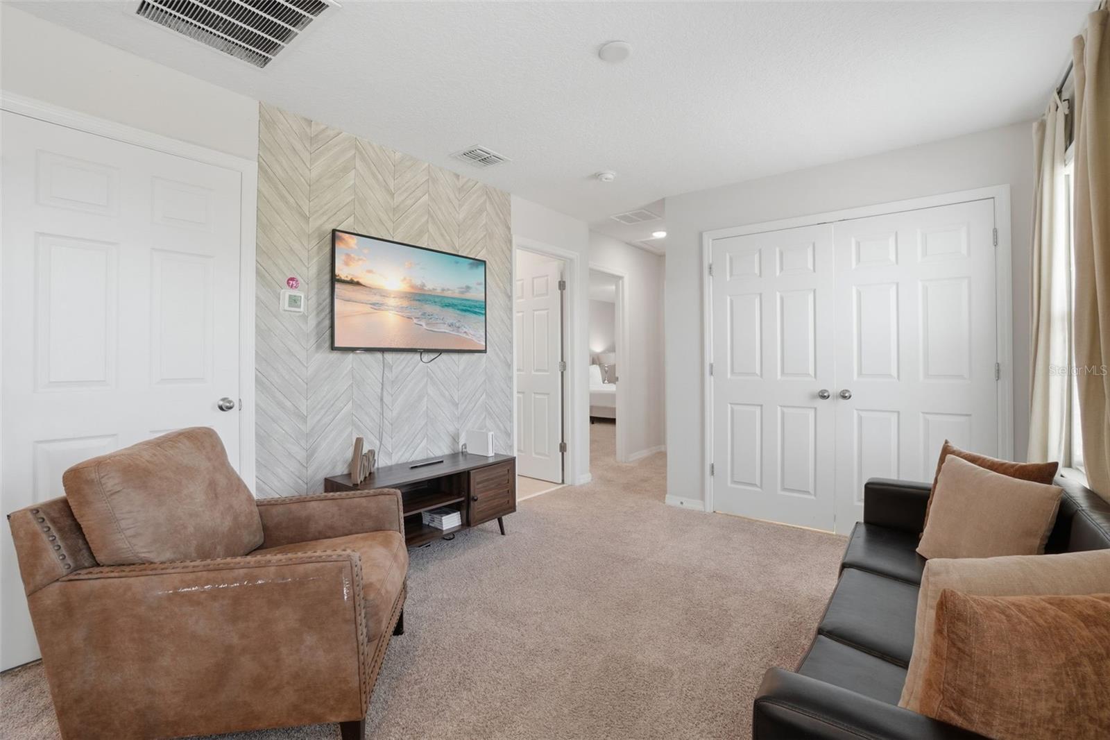 SOLARA RESORT - Residential