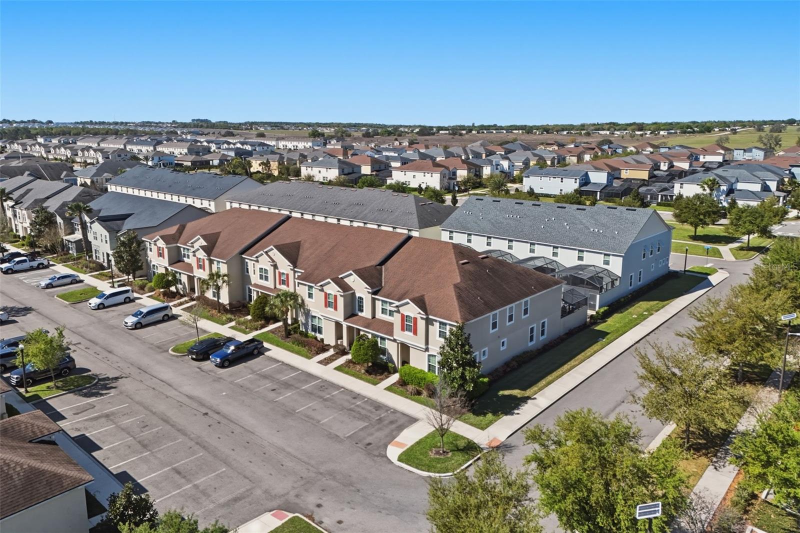 SOLARA RESORT - Residential