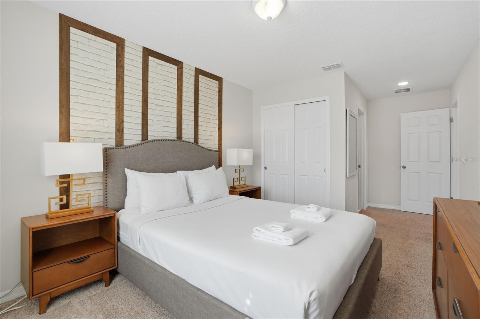 SOLARA RESORT - Residential