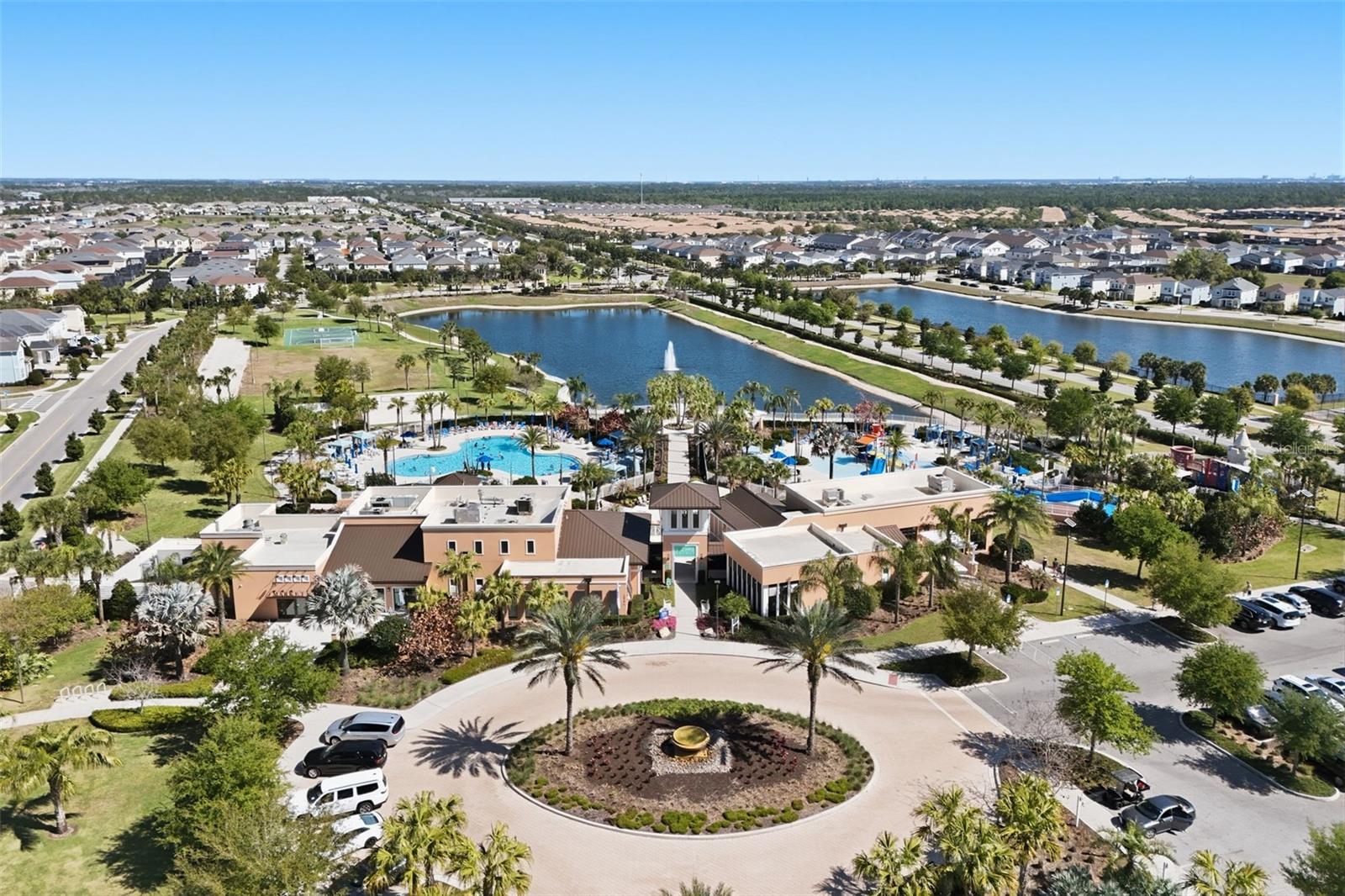 SOLARA RESORT - Residential