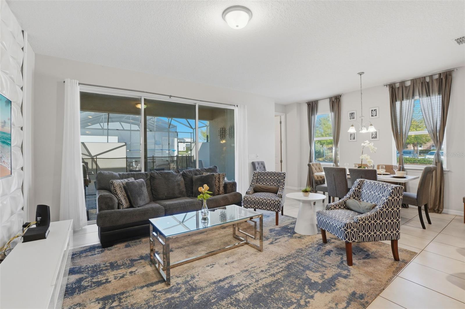 SOLARA RESORT - Residential