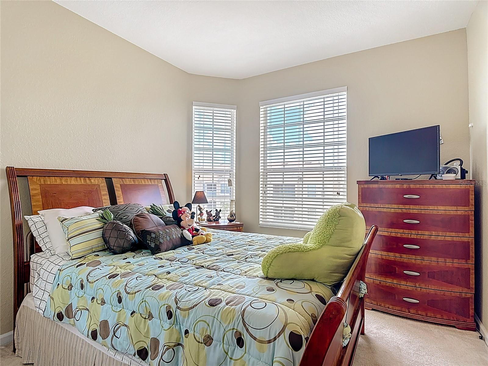 VENTURA AT WINDSOR HILLS CONDO PH 2 - Residential