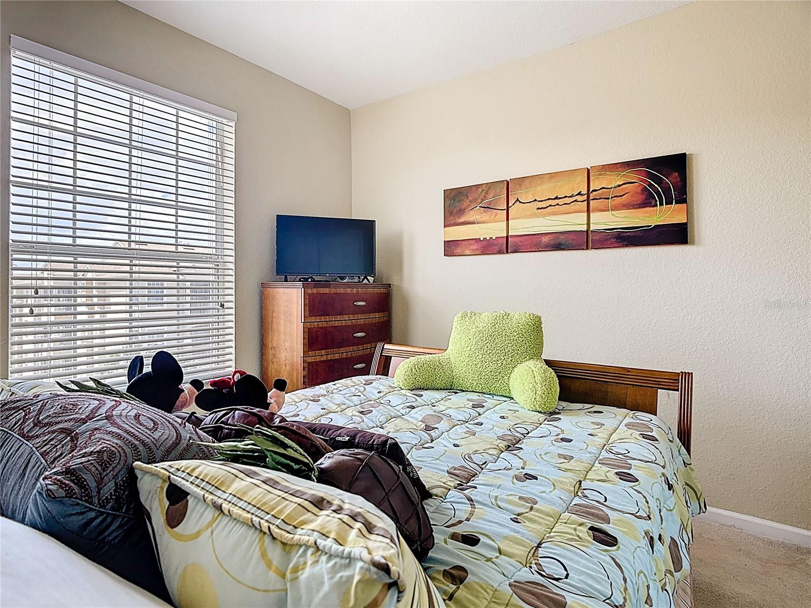 VENTURA AT WINDSOR HILLS CONDO PH 2 - Residential