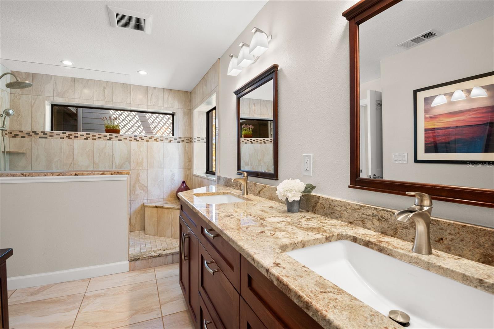 MARINER VILLAGE CLUSTER - Residential