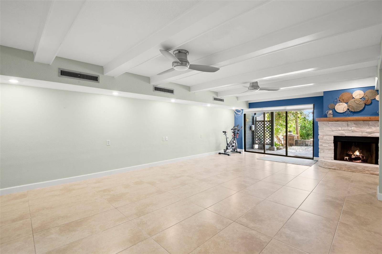 MARINER VILLAGE CLUSTER - Residential