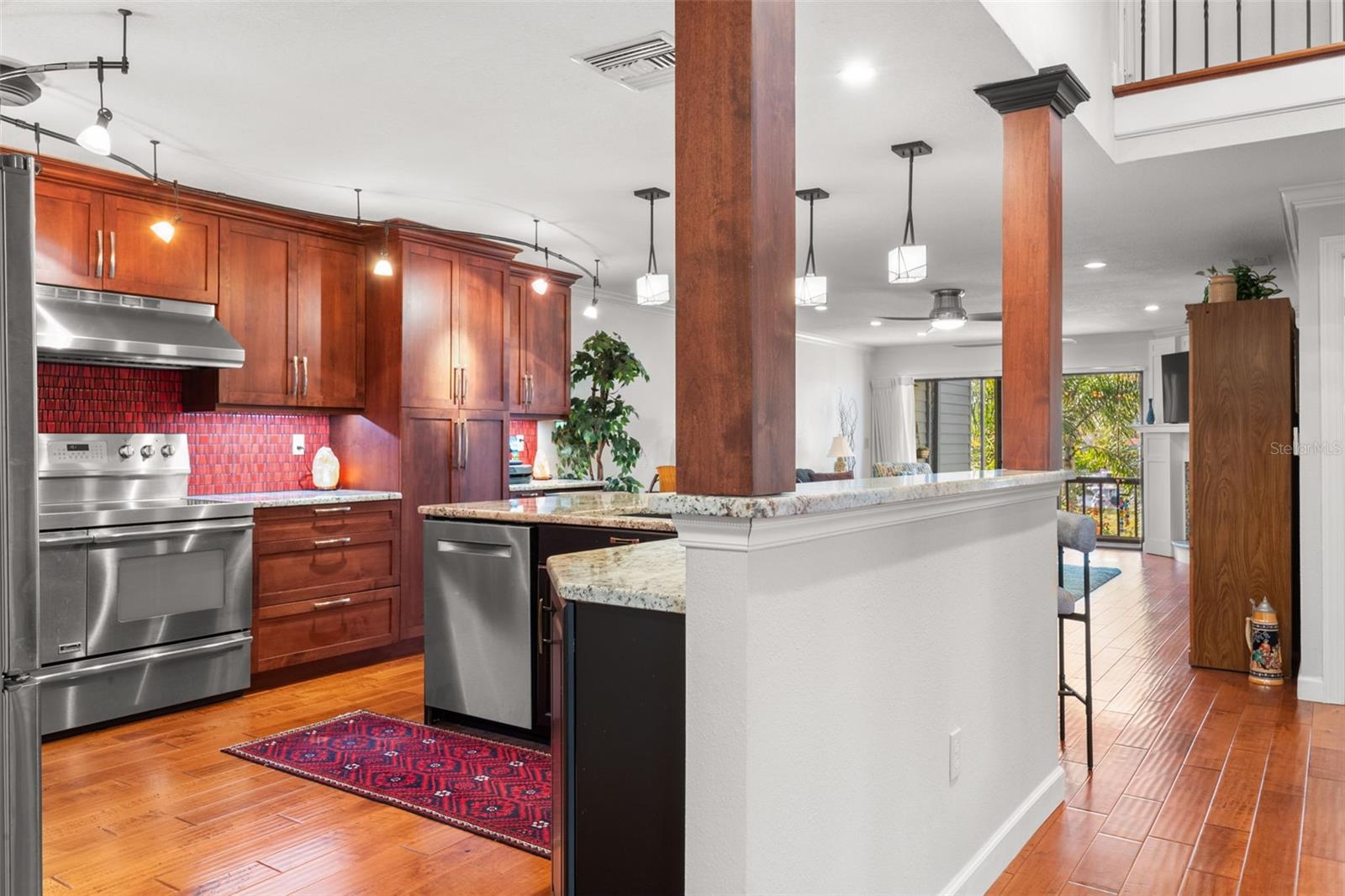 MARINER VILLAGE CLUSTER - Residential