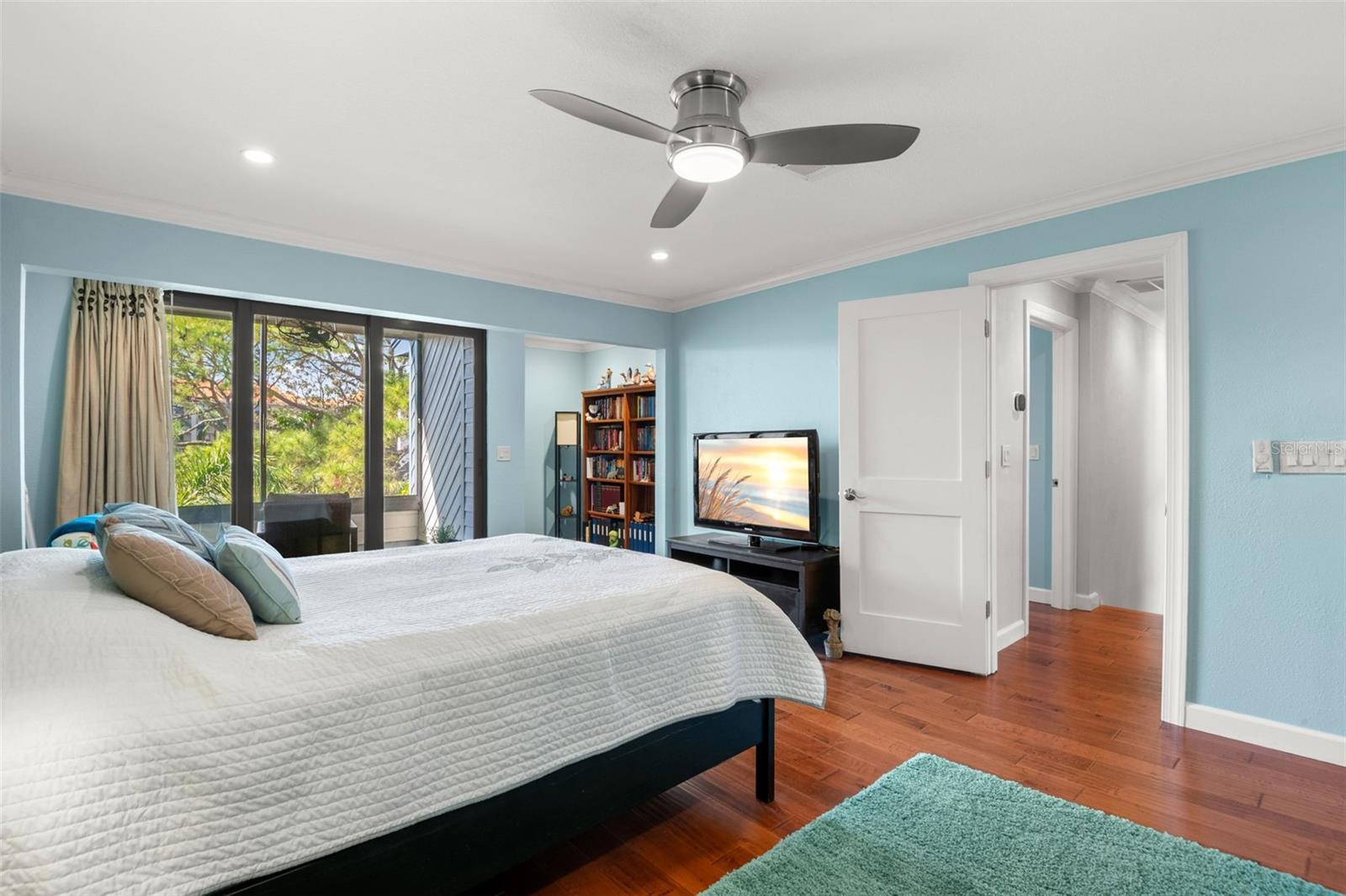 MARINER VILLAGE CLUSTER - Residential