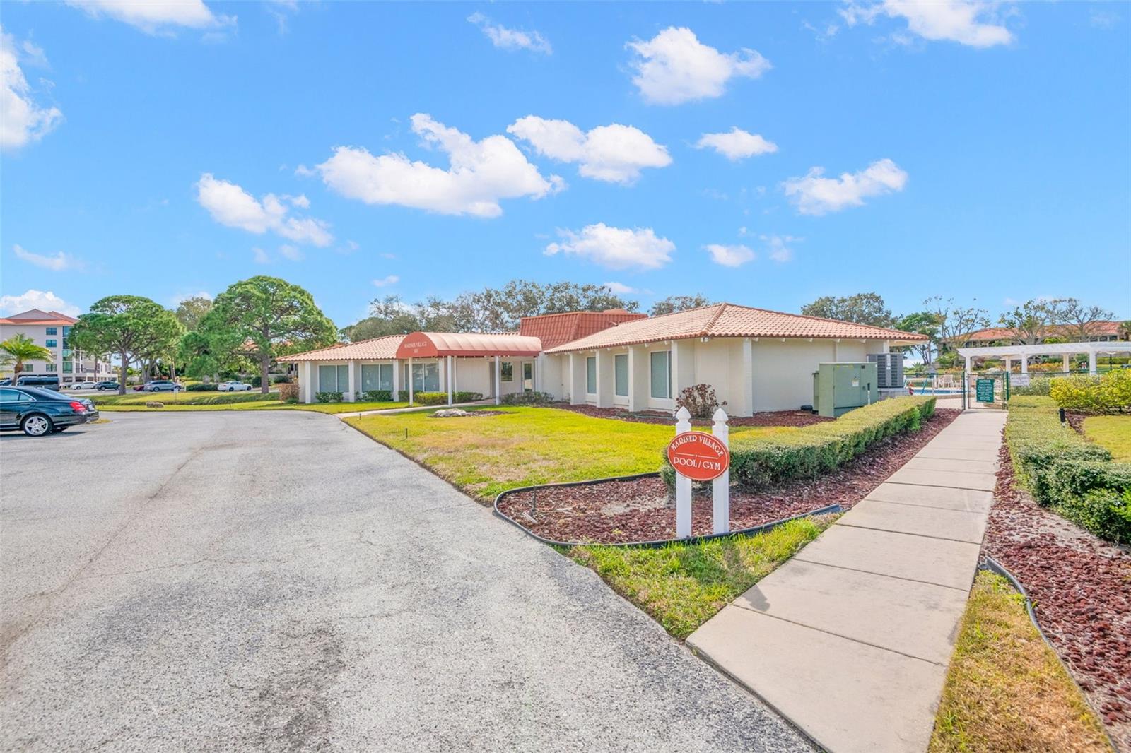 MARINER VILLAGE CLUSTER - Residential