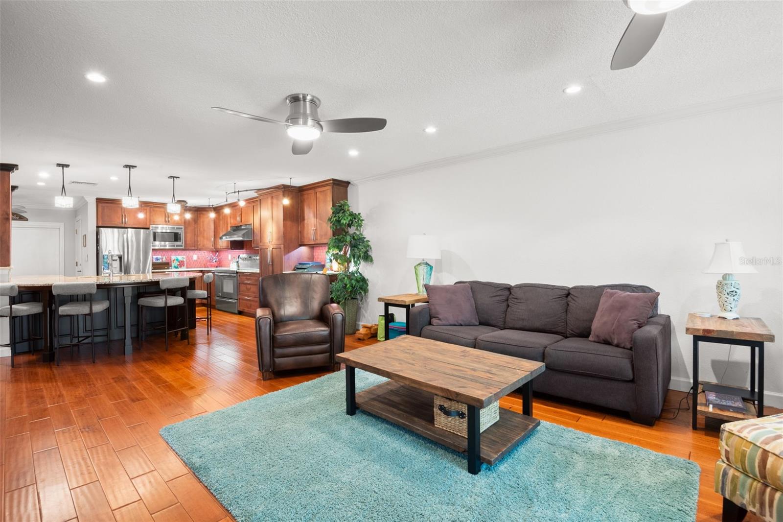 MARINER VILLAGE CLUSTER - Residential