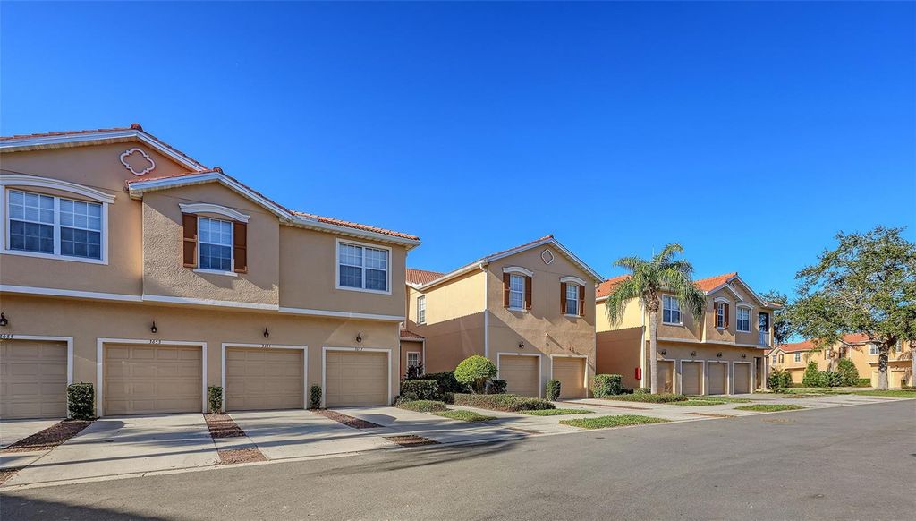 Photo of 3659 Parkridge Circle #9-103, Sarasota, FL 34243 (MLS # A4681557)