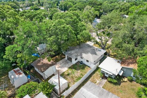 A home in LARGO