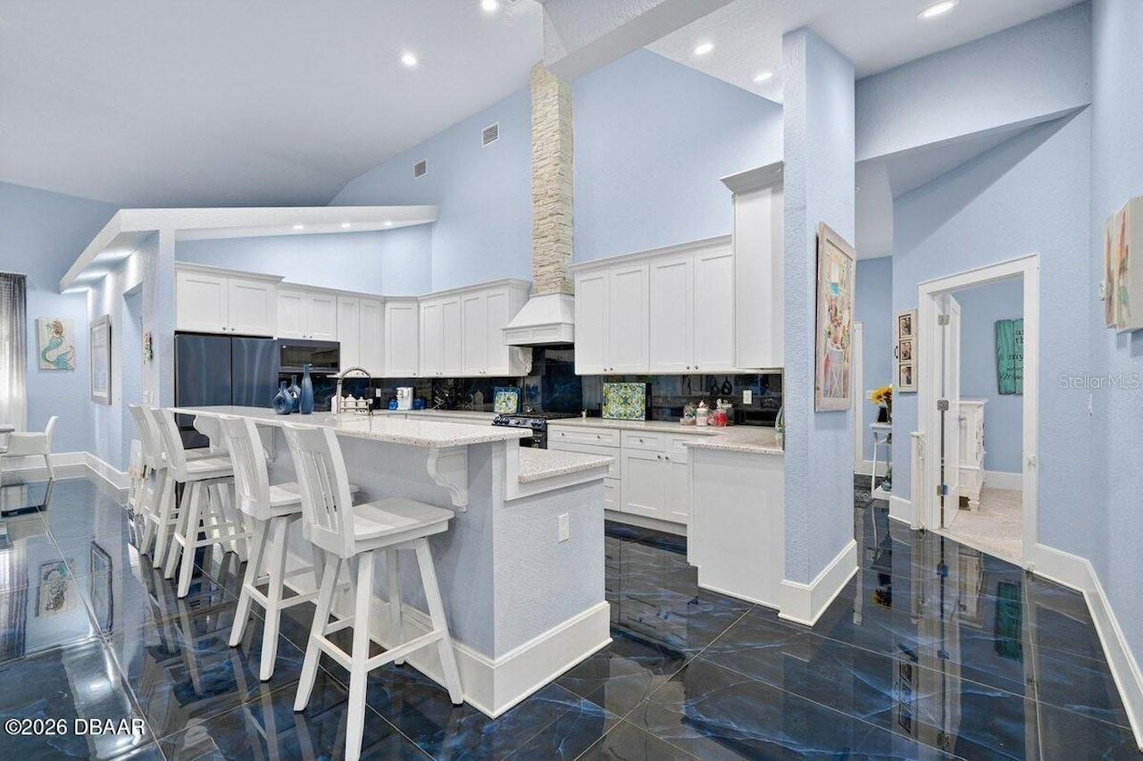 PLANTATION PINES UNFEE SUB 246 - Residential