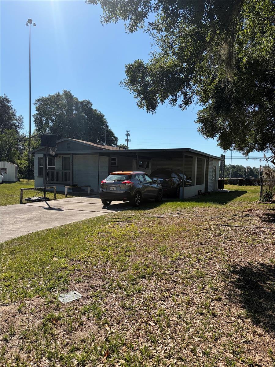 935 DOREEN DRIVE