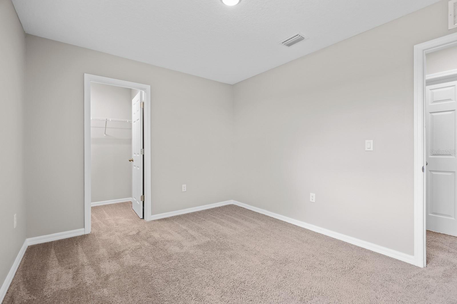 WATERSET WOLF CRK PH A & D1 & - Residential Lease