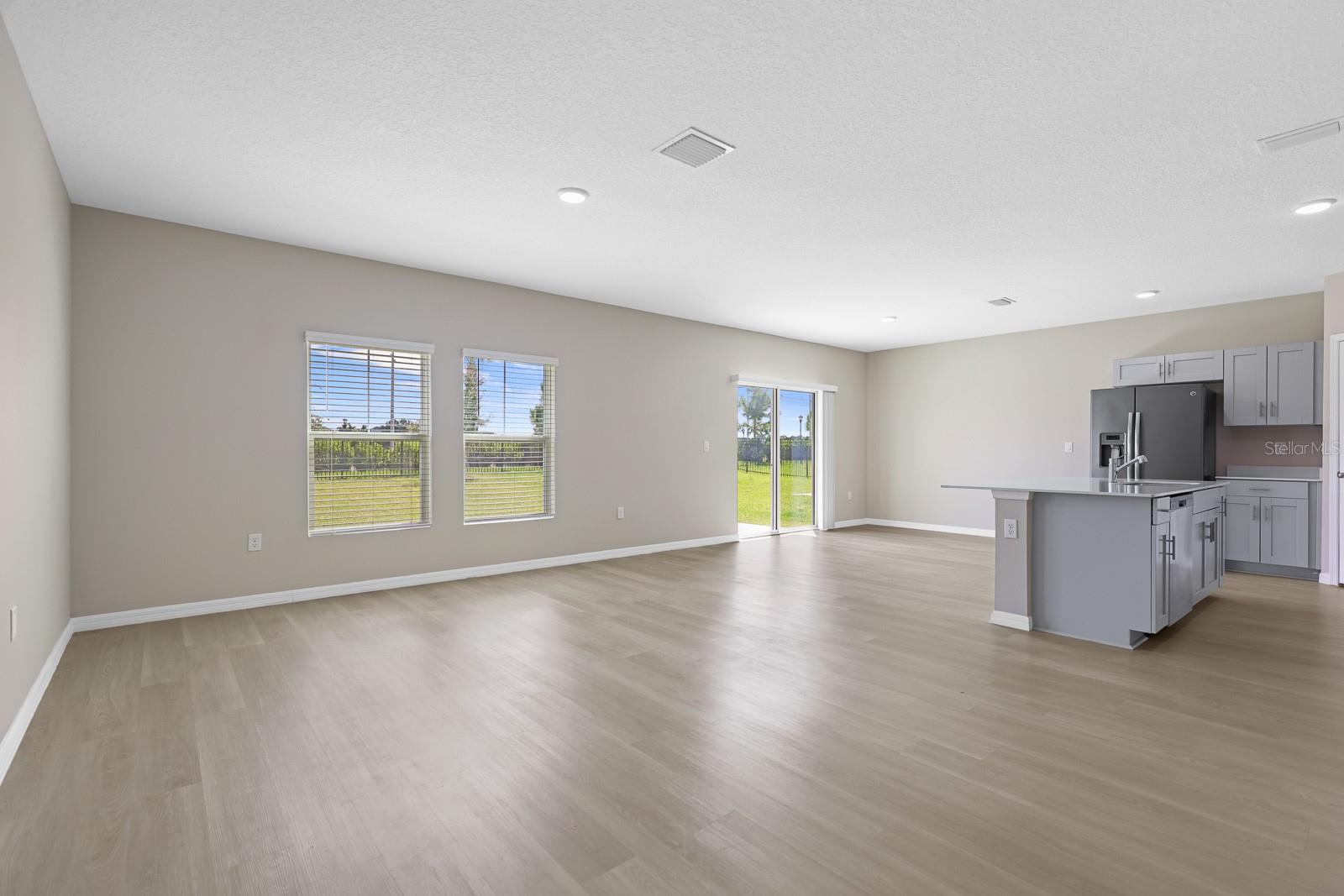 WATERSET WOLF CRK PH A & D1 & - Residential Lease