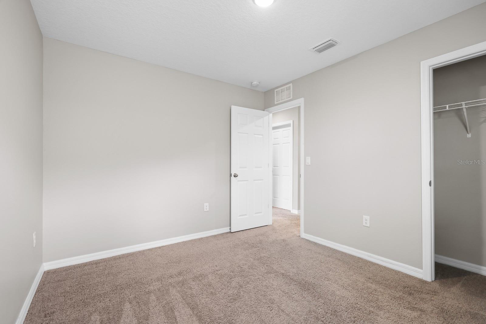 WATERSET WOLF CRK PH A & D1 & - Residential Lease