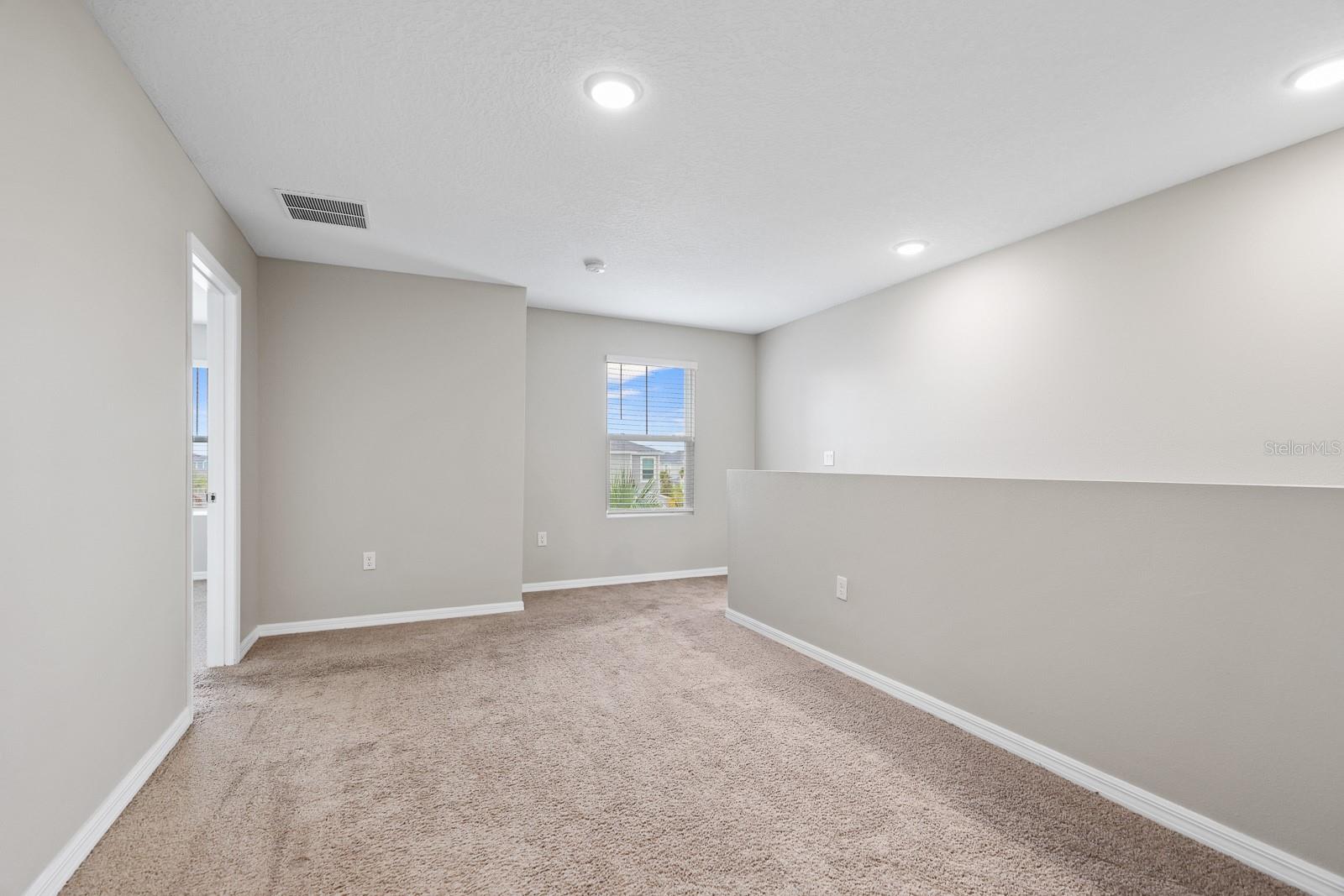 WATERSET WOLF CRK PH A & D1 & - Residential Lease